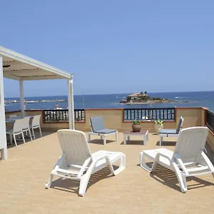 Vacanze , Marzamemi Italia