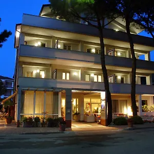 Eros Aparthotel